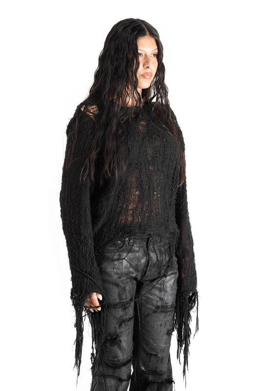 DISTRESSED KNIT