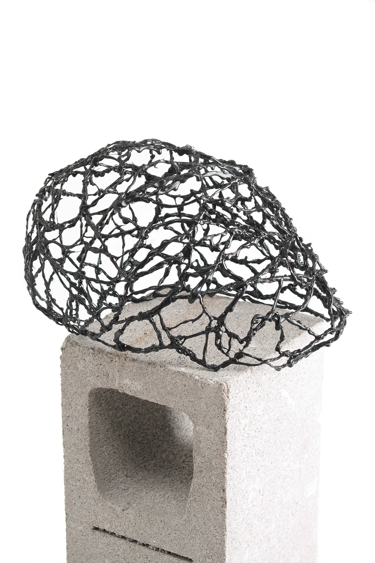 METAL LACE HELMET
