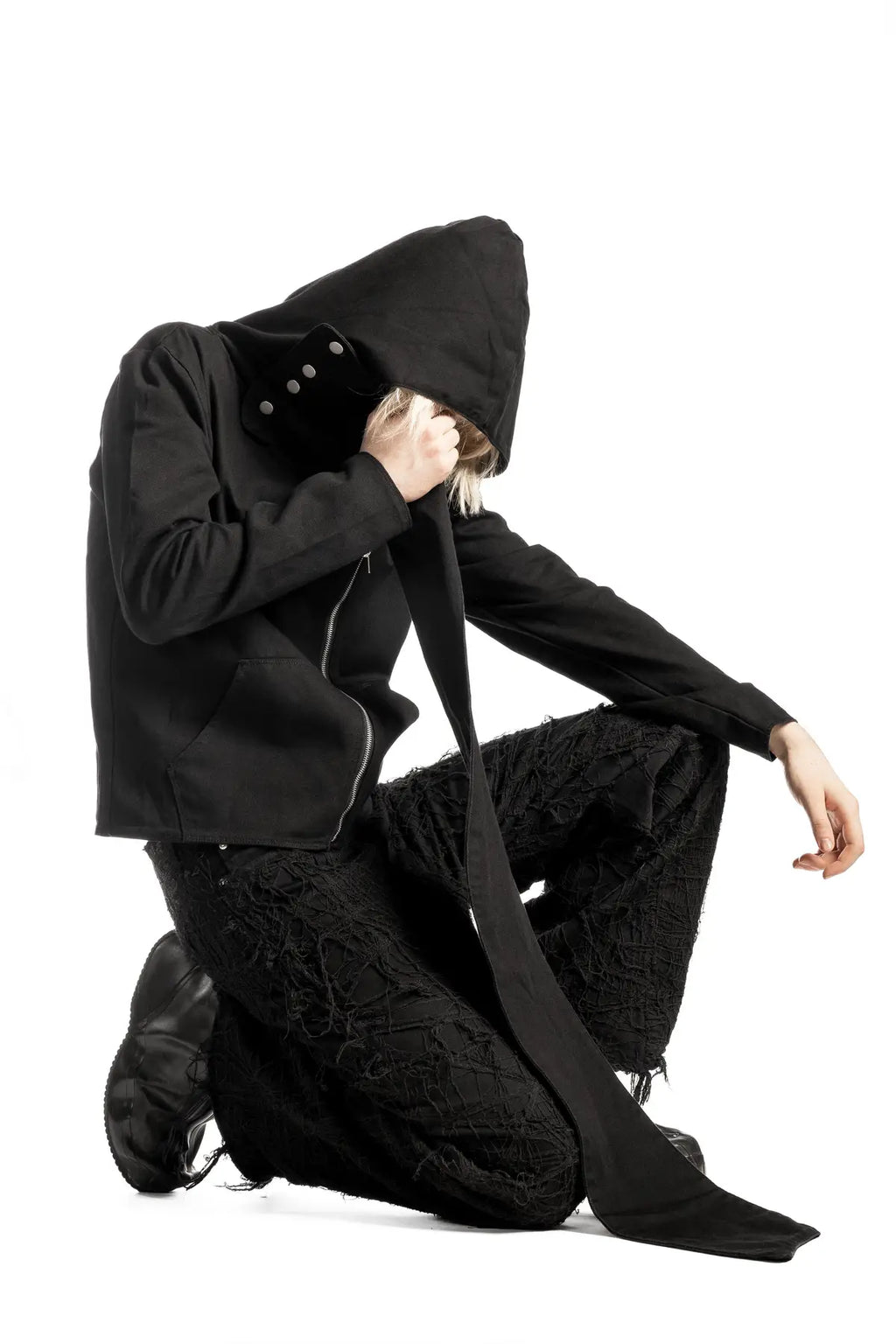 ASYMMETRIC SCARF HOODIE