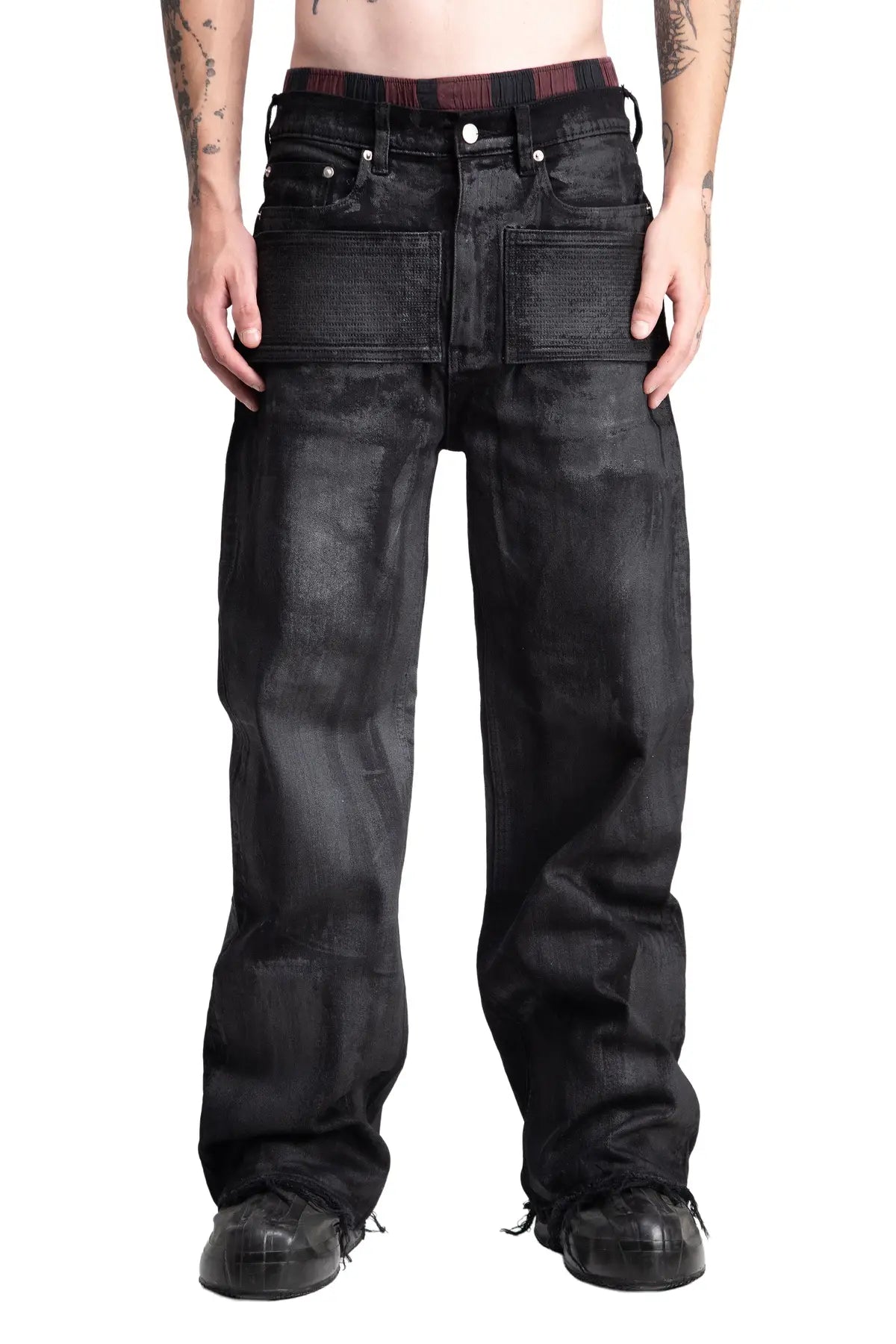 WAXED BAGGY JEANS