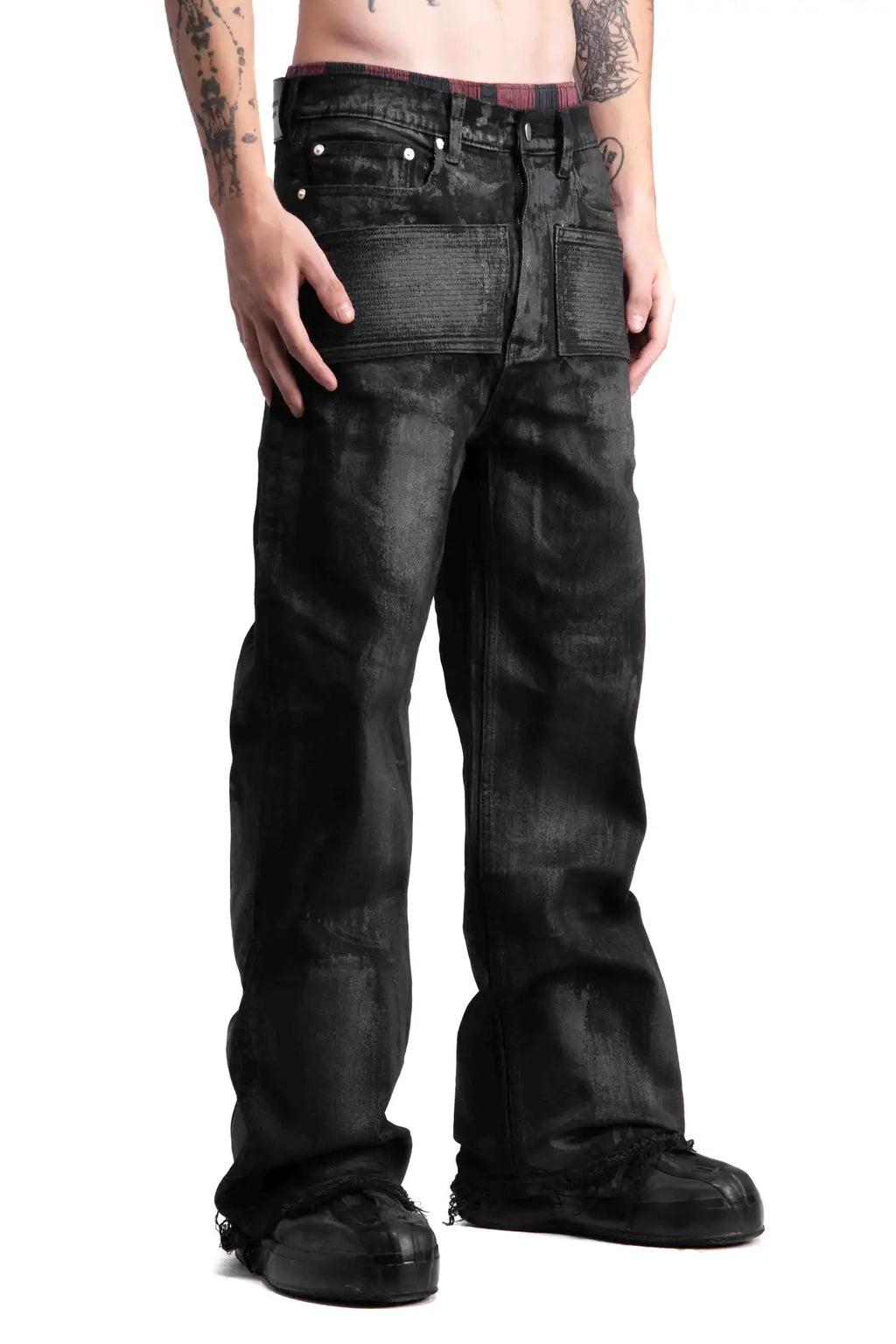 WAXED BAGGY JEANS